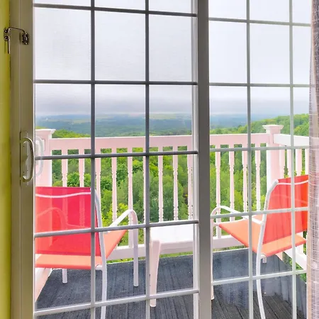 Holiday Inn Express & Suites Petoskey By Ihg-3
